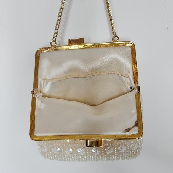 Pearl Beaded Evening Bag - Picture 4 of 11